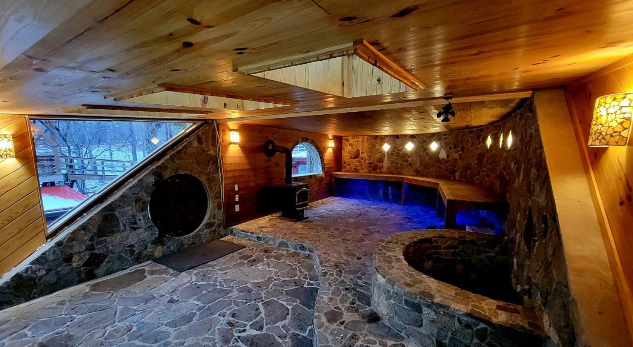 Shire Suite At White Lotus Eco Spa Retreat Stanardsville Εξωτερικό φωτογραφία